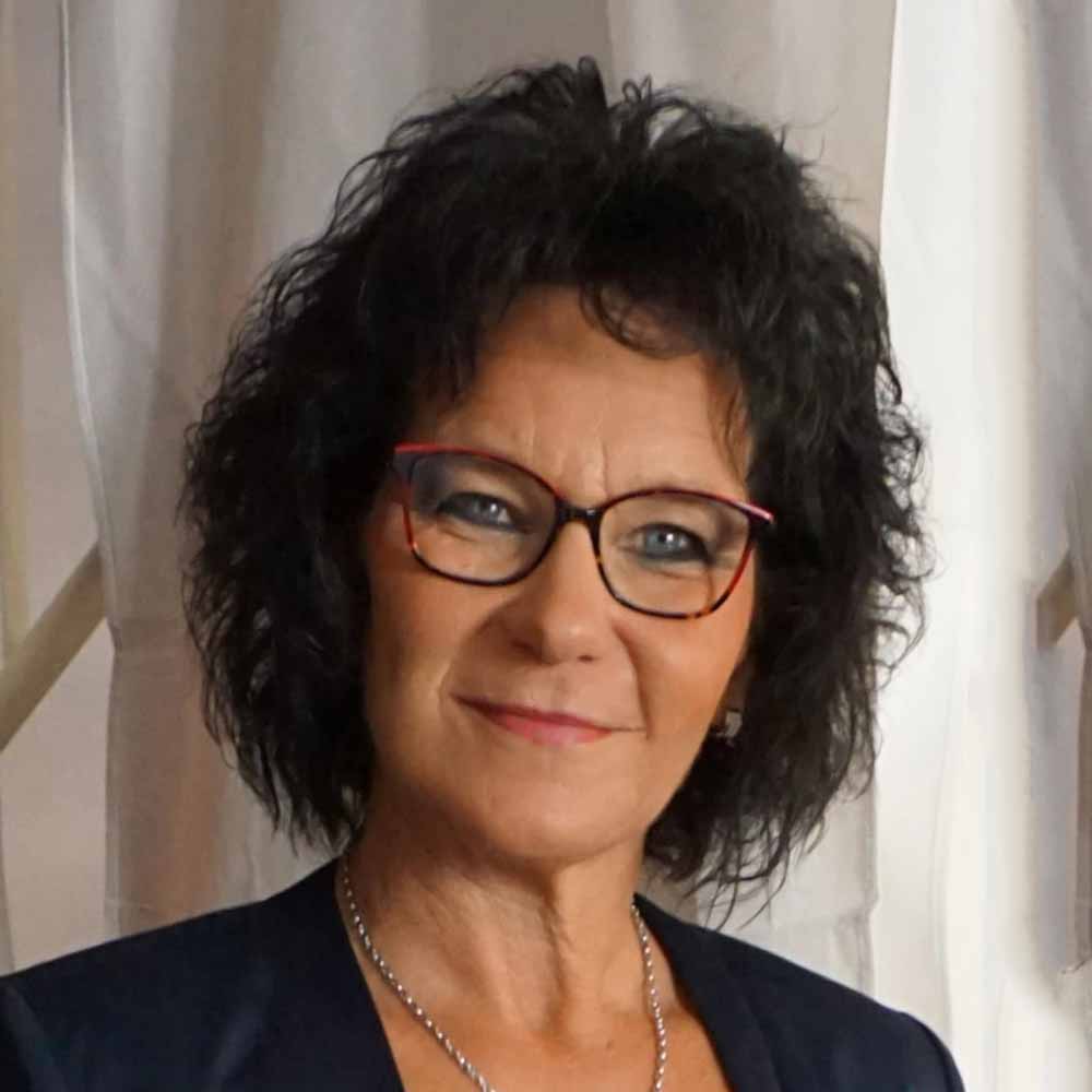 Portrait vom Stresscoach Straubing Claudia Stöckel